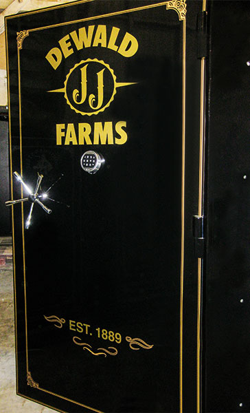 Custom logo and pinstripe on vault door