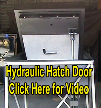 Hydraulic hatch door video image